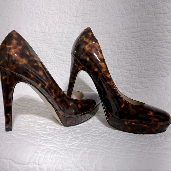 MARC FISHER Leopard Print Patent Platform Heels, Size 6 - Picture 8 of 12